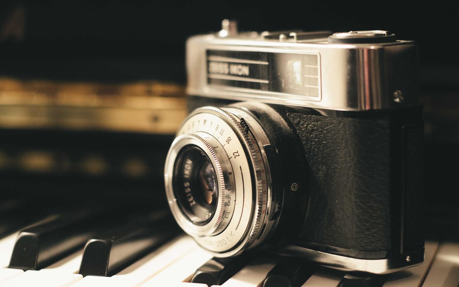 Real-Time Reflections